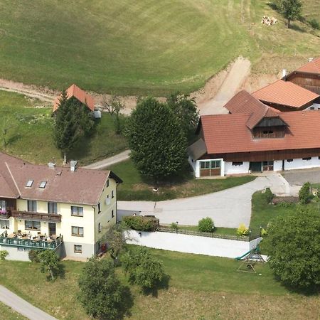 Landgasthof Hasbauer Klein Sankt Paul Exterior foto